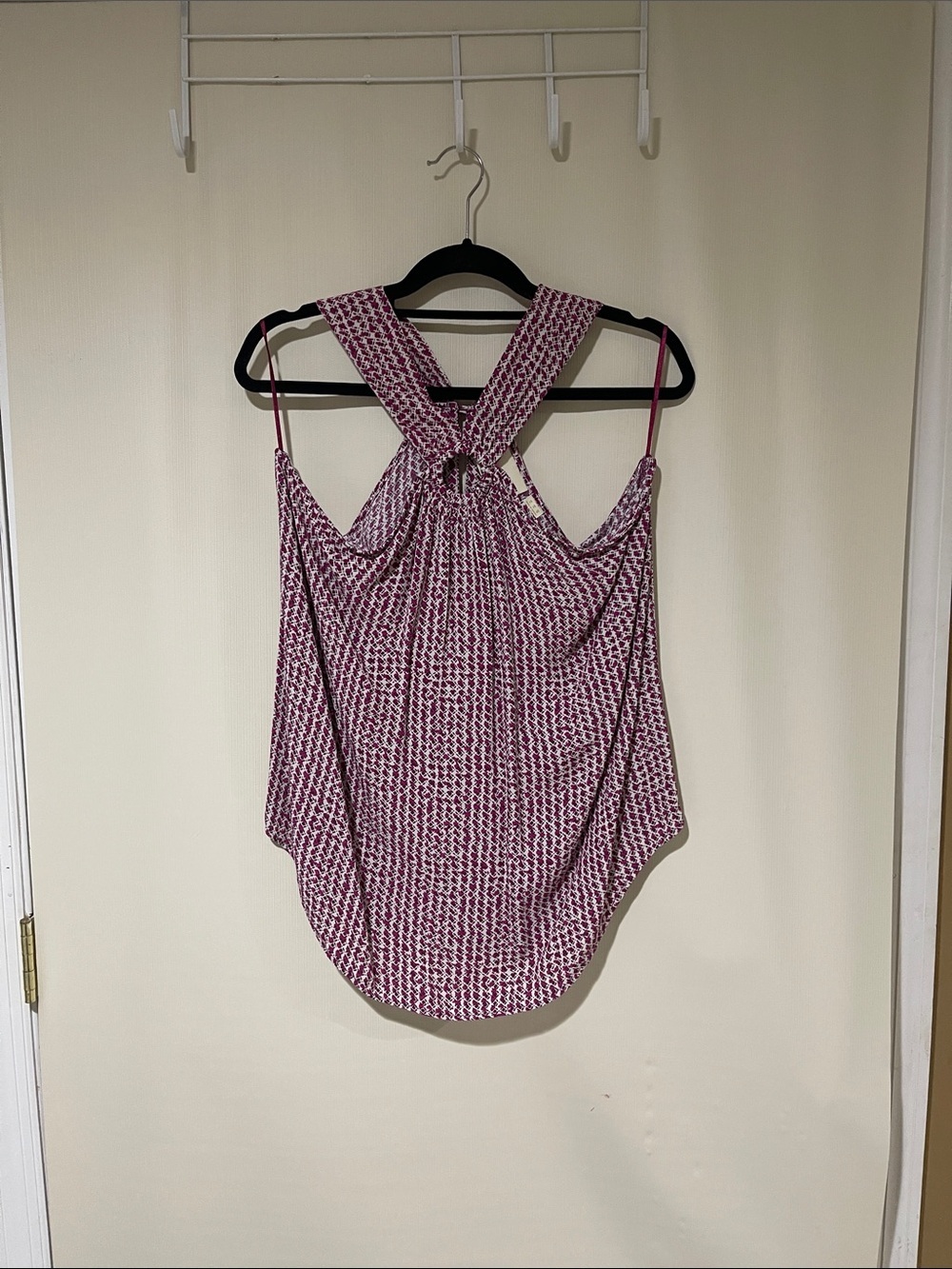 New Without Tags Maeve Anthropologie Pink Patterned Cross-Back Camisole Size 14